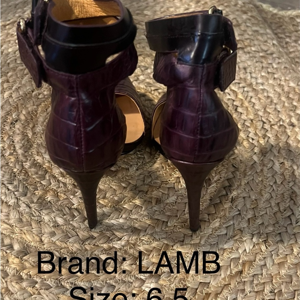 L.A.M.B. Burgundy Croc-Embossed Heels | Size 6.5 - Picture 2 of 4
